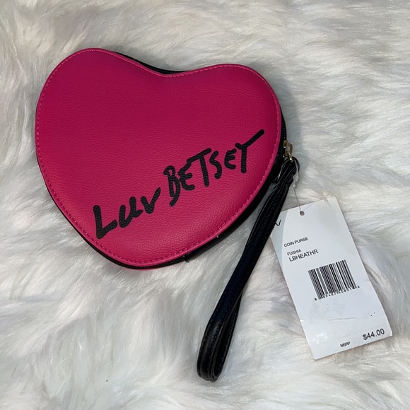 💖 Betsey Johnson Wristlet Coin Purse - Picture 2 of 7